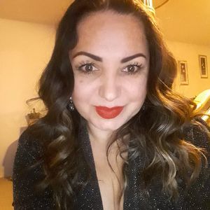 Meet your Posher, Lizania